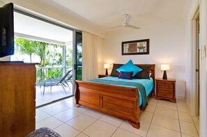 2 bedrooms, iron/ironing board, free cots/infant beds, free WiFi