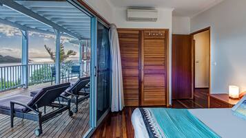 4 bedrooms, iron/ironing board, free cots/infant beds, free WiFi