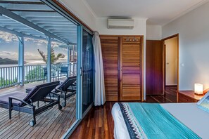 4 bedrooms, iron/ironing board, free cots/infant beds, free WiFi