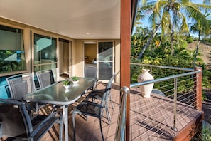 Balcony - Cooinda Gardens 1 (Whitsundays)