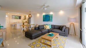 Unclassified image, 5 of 17, button - Frangipani Apartment 006 (Whitsundays)