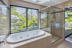 Ferienhaus, 6 Schlafzimmer, Nichtraucher, Küche | Eigener Whirlpool