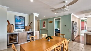 In-room dining - Pavillions 24 (Whitsundays)