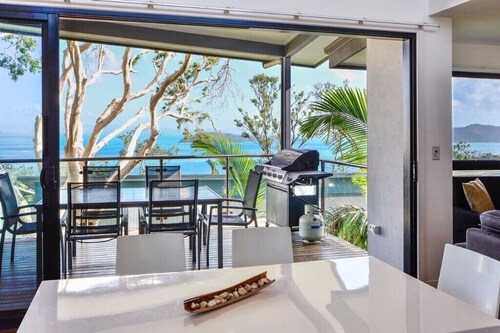 Pinnacle Apartment 1