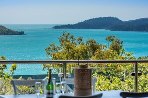 Water view - Pinnacle Apartment 4 (Whitsundays)