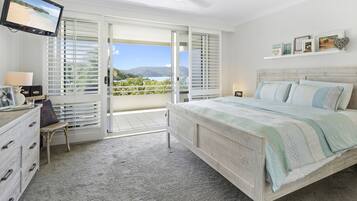 Apartment, 2 Bedrooms, Non Smoking, Kitchen | 2 bedrooms, iron/ironing board, free cots/infant beds, free WiFi