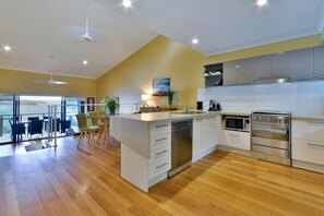 Fridge, microwave, oven, dishwasher