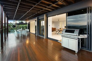 House, Multiple Bedrooms, Non Smoking, Kitchen | Private kitchen