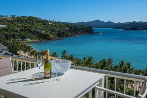 Outdoor pool - Whitsunday Apartment West 1002 (Whitsundays)