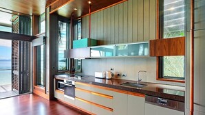 Refrigerador, microondas, horno, lavavajillas