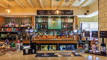 Bar (en la propiedad)