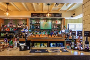 Bar (on property) - Clarion Hotel Charlecote Pheasant (Warwick)