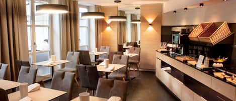 Daily buffet breakfast (EUR 20.00 per person)