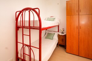 2 camere, ferro/asse da stiro, lenzuola