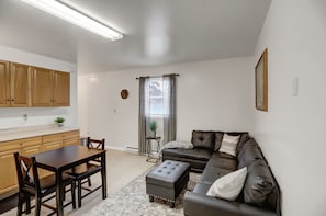 Basic Apartment | Private kitchen | Mini-fridge, microwave