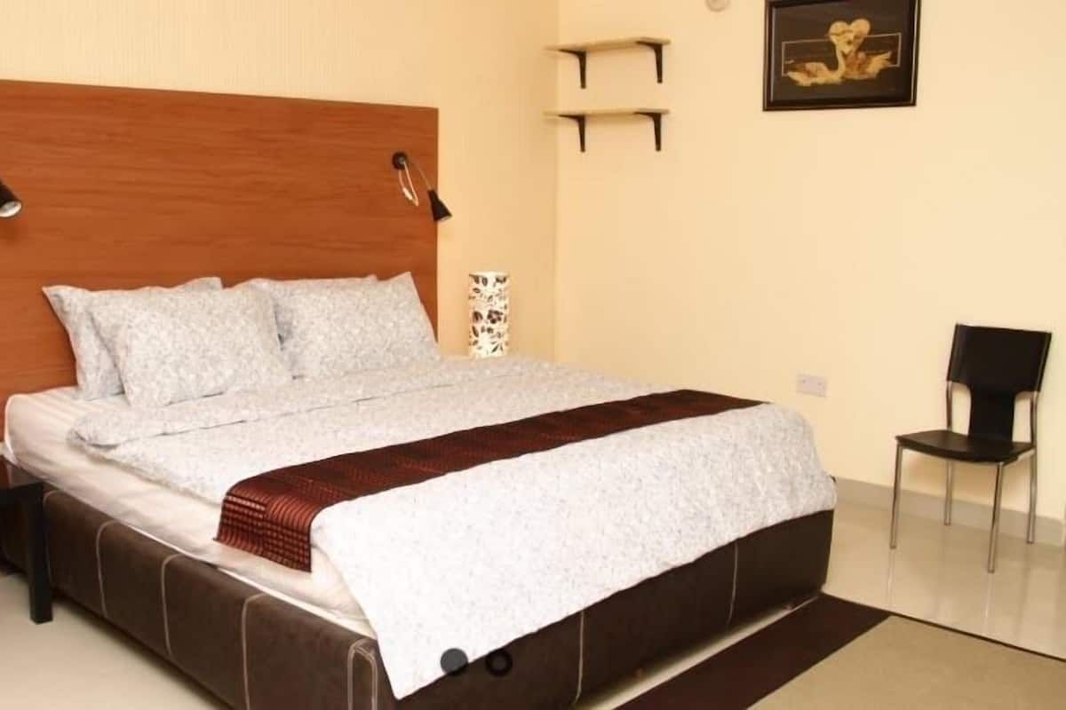 Executive Room | In-room safe, free WiFi, bed sheets
