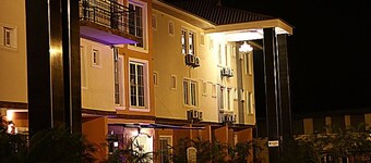 The Carlton Gate Hotel