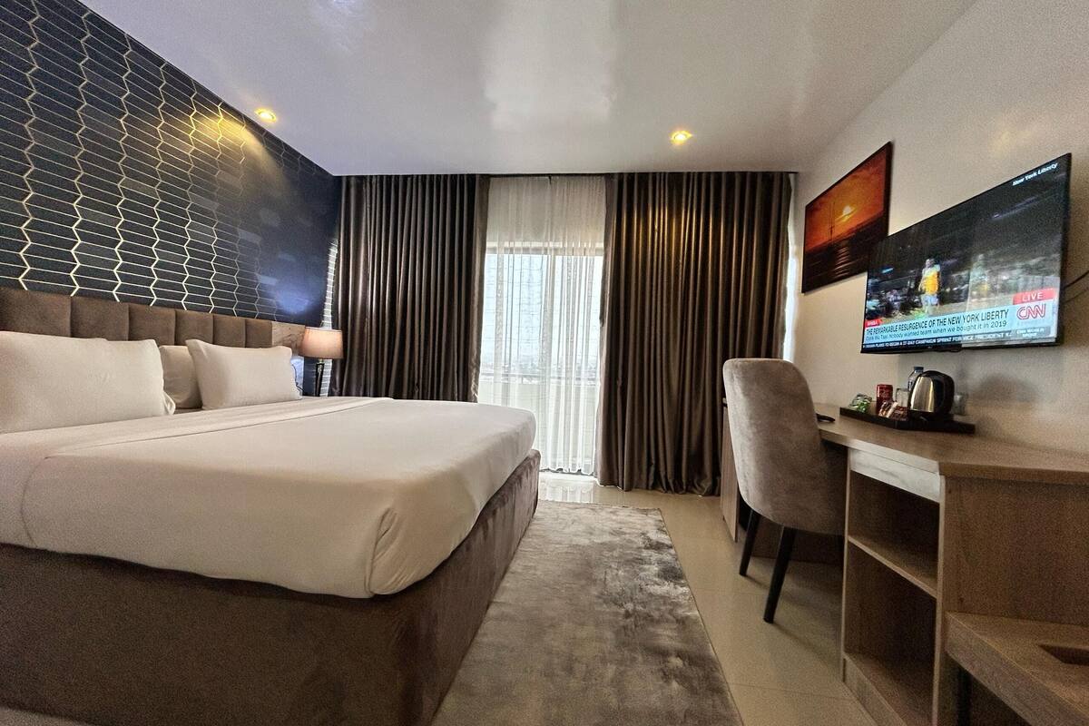 Quarto superluxo, 1 cama Queen, sacada | 2 quartos, roupas de cama de algodão egípcio, roupas de cama premium