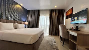 Chambre Luxe, 1 grand lit, balcon