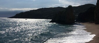 Apartamento con Gran Terraza al Lado del mar