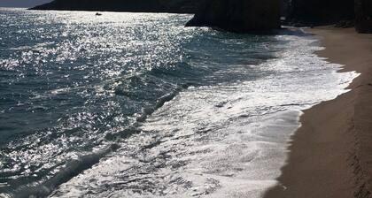 Apartamento con Gran Terraza al Lado del mar