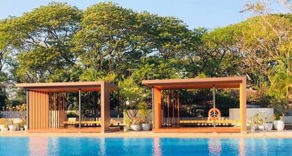 Buathong Pool Villa