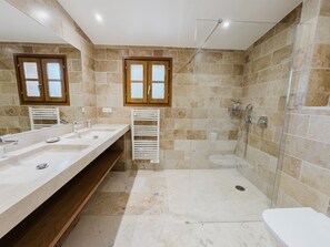 Dusche, Haartrockner