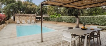 STE LUCIE DE PORTO VECCHIO bergerie neuve clim/piscine chauffée(classée****)