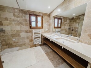 Dusche, Haartrockner