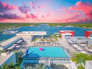 Unclassified image, 2 of 62, button - Condo Resort + Front Bay View & Rooftop Pool (Hollywood)