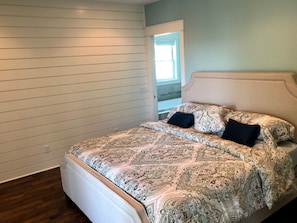 5 habitaciones, tabla de planchar con plancha y wifi gratis 