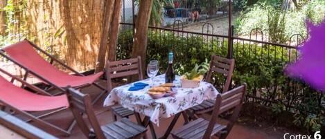 Ristorazione all'aperto