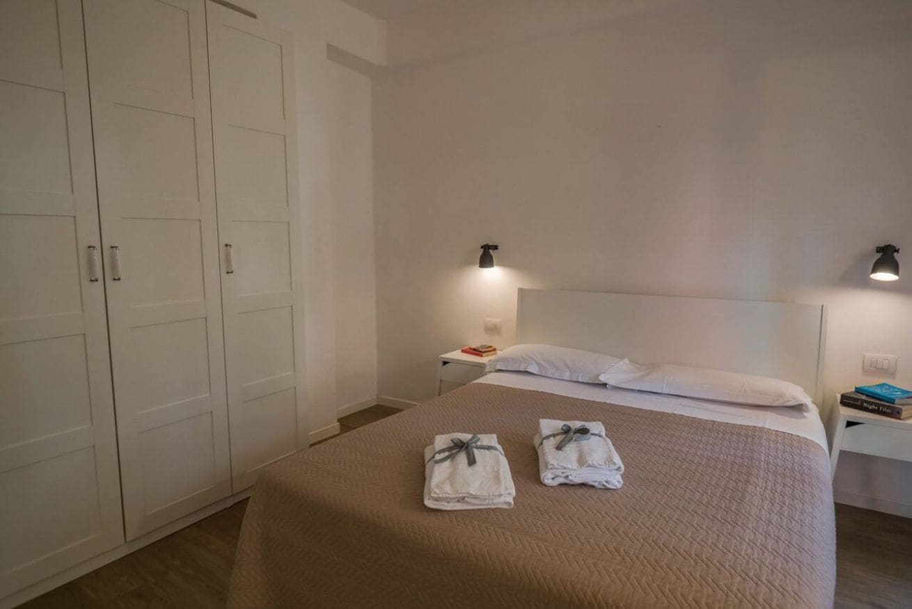 1 bedroom, travel crib, free WiFi, bed sheets