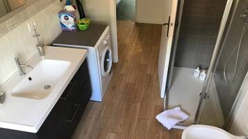 Shower, eco-friendly toiletries, hair dryer, bidet