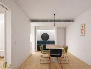 Deluxe-Apartment, 1 Schlafzimmer | Wohnbereich