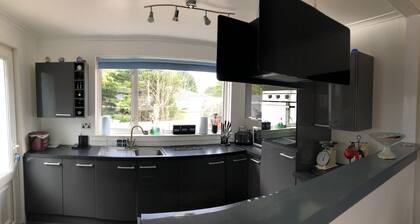 Limegrove, Comfortable three bedroom house