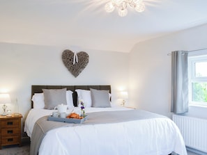 1 bedroom, free WiFi, bed sheets - 1 bedroom accommodation in Willington, near Whitchurch (Willington, near Whitchurch)