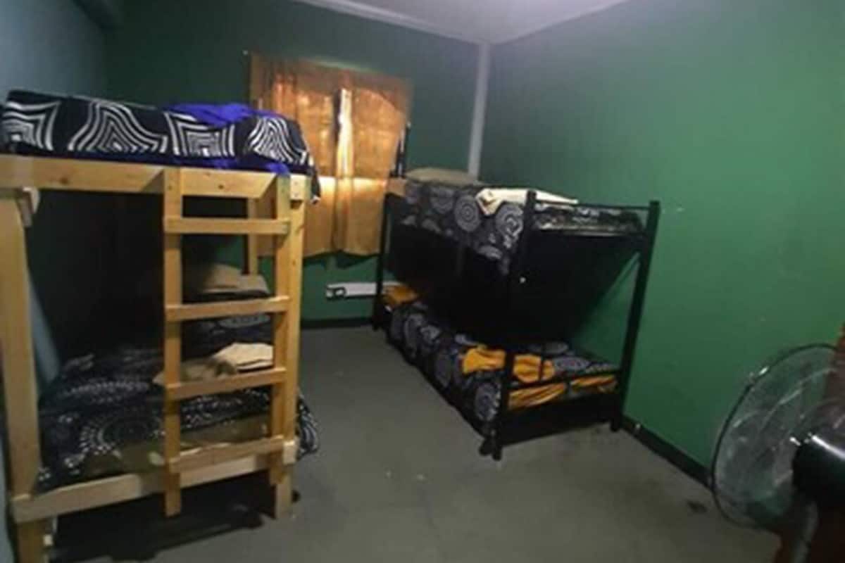 Quarto triplo | Wi-Fi de cortesia, roupa de cama