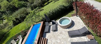 Private Countryside House Three Figs