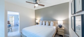 The Palmetto Inn - Redfish - King 1 Bdrm Suite