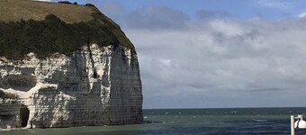 Cosy & Cute 2BR Cottage