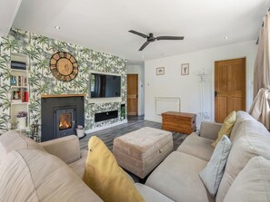 TV, fireplace - By The Beach- UK31201 (Downderry and Seaton, near Looe)