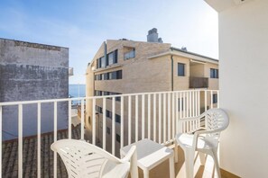 Comfort Quadruple Room | Balcony - Hotel Bonaire (L'Escala)