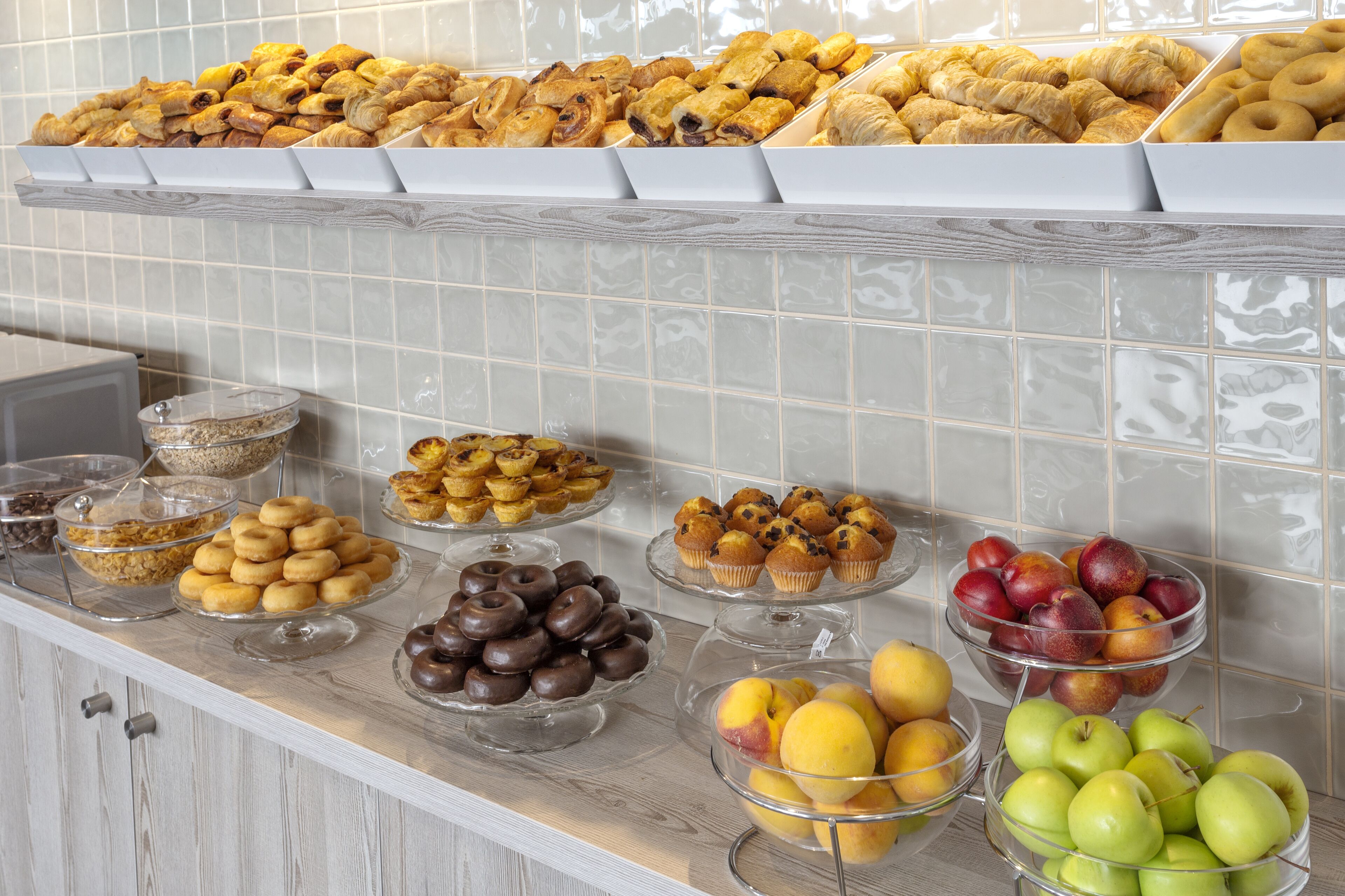 daily buffet breakfast (eur 11.50 per person)