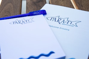 Unclassified image, 4 of 16, button