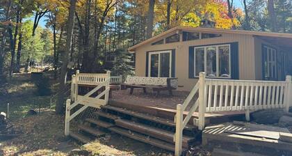 Cozy 2-bedroom cabin in South Shore of Hubbard Lake