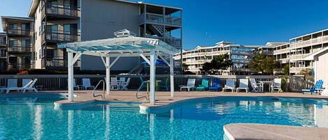 Indoor pool, outdoor pool