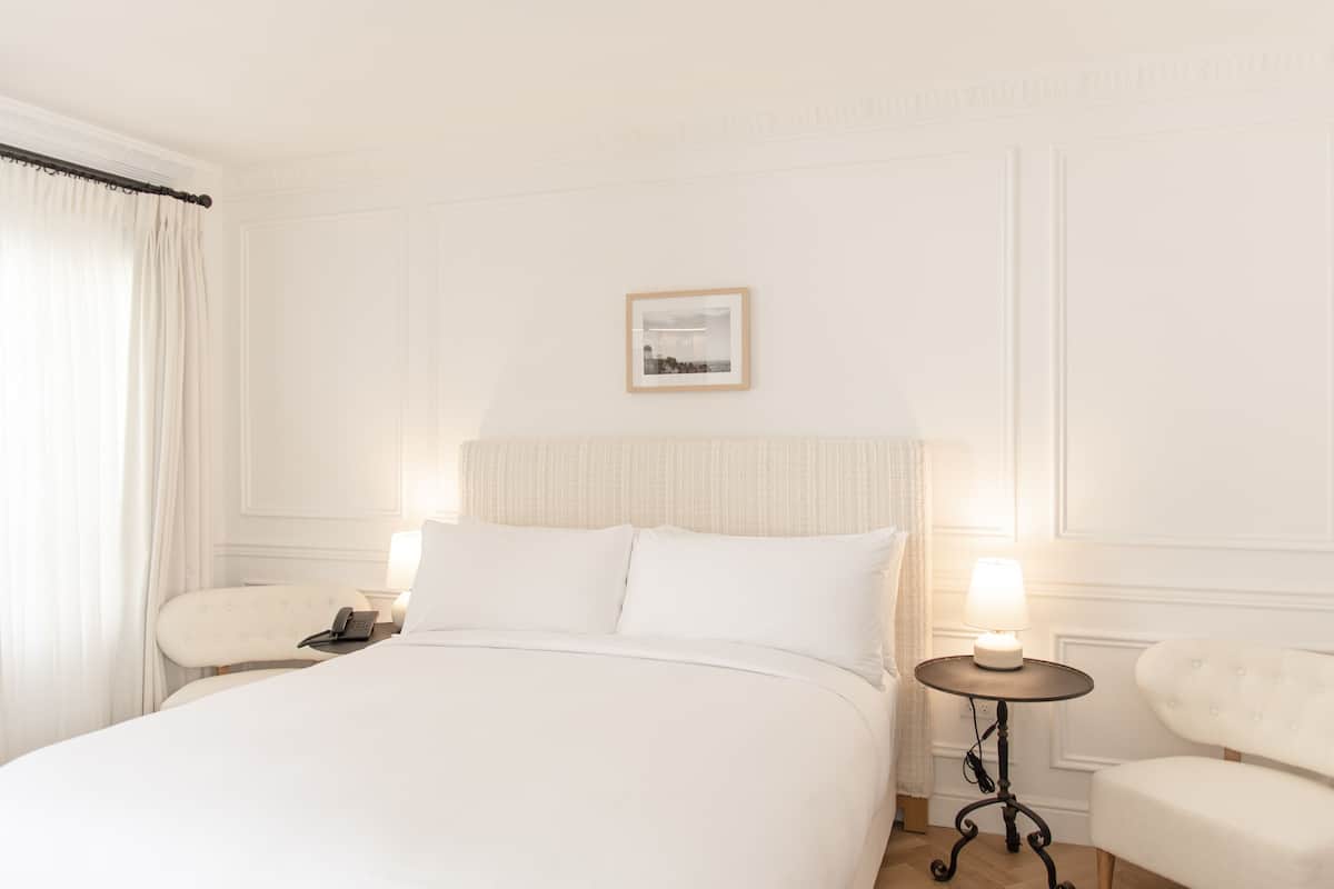 意大利 Frette 床單、高級寢具、羽絨被、特厚豪華床墊