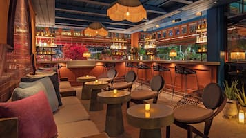 2 bars/lounges, rooftop bar