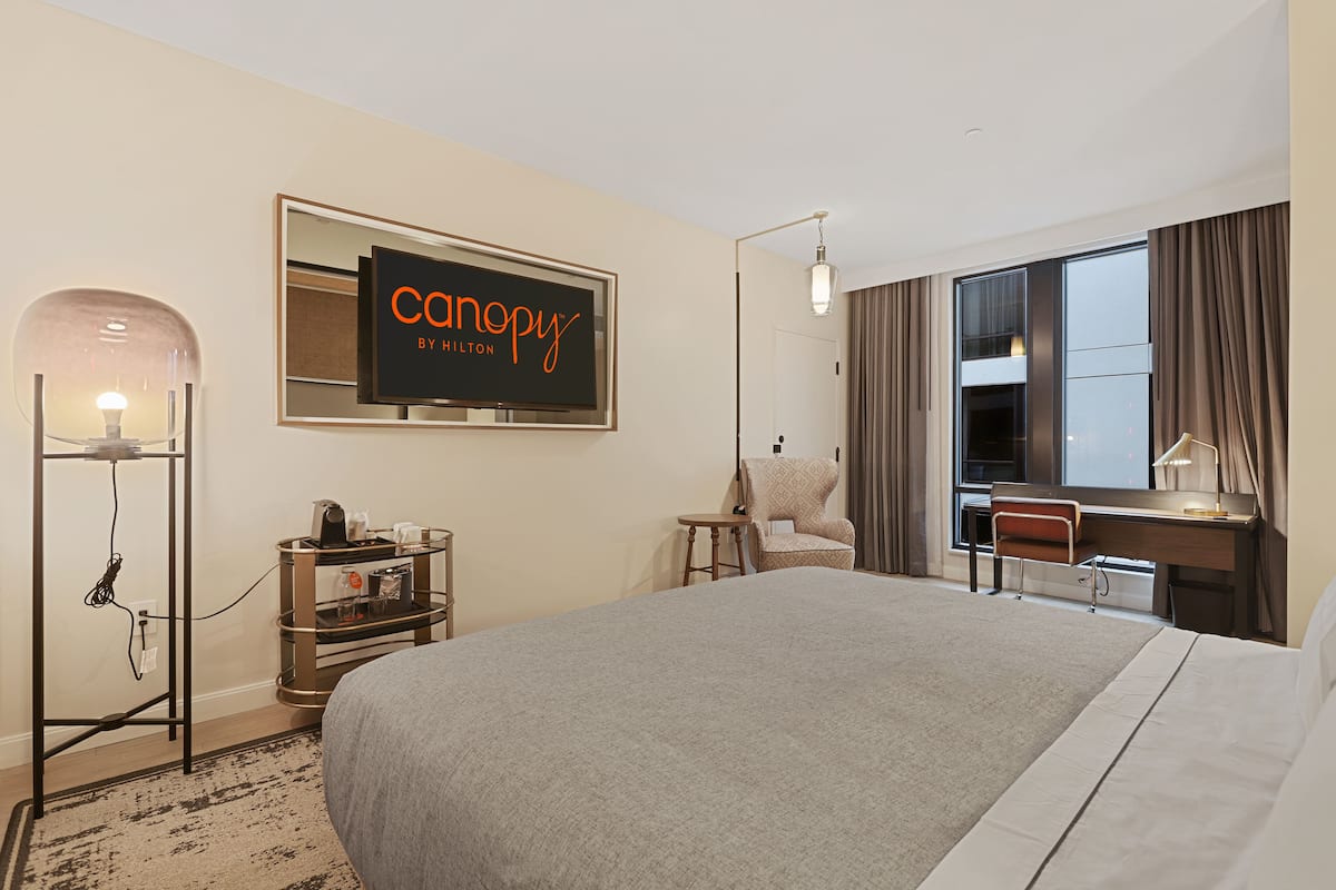 1 bedroom, in-room safe, desk, laptop workspace